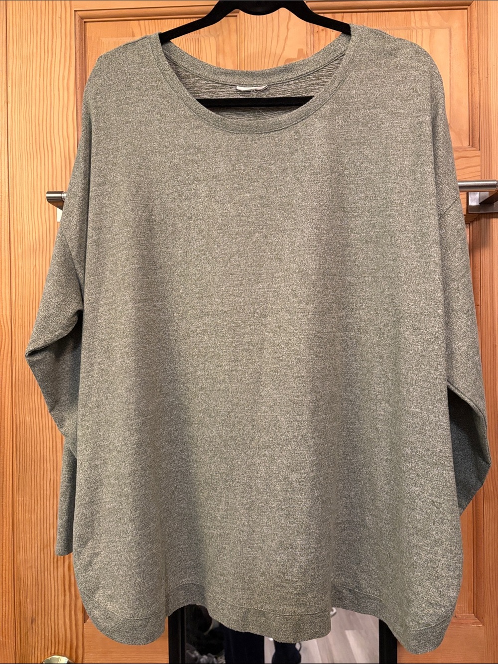 Oversized Scoop Neck Rounded Hem Green Sz 2XL